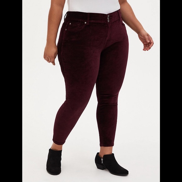 🆕TORRID JEGGING - STRETCH VELVET BURGUNDY PURPLE - Picture 2 of 16